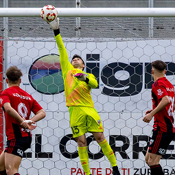 Equipos y grupos de la Primera RFEF