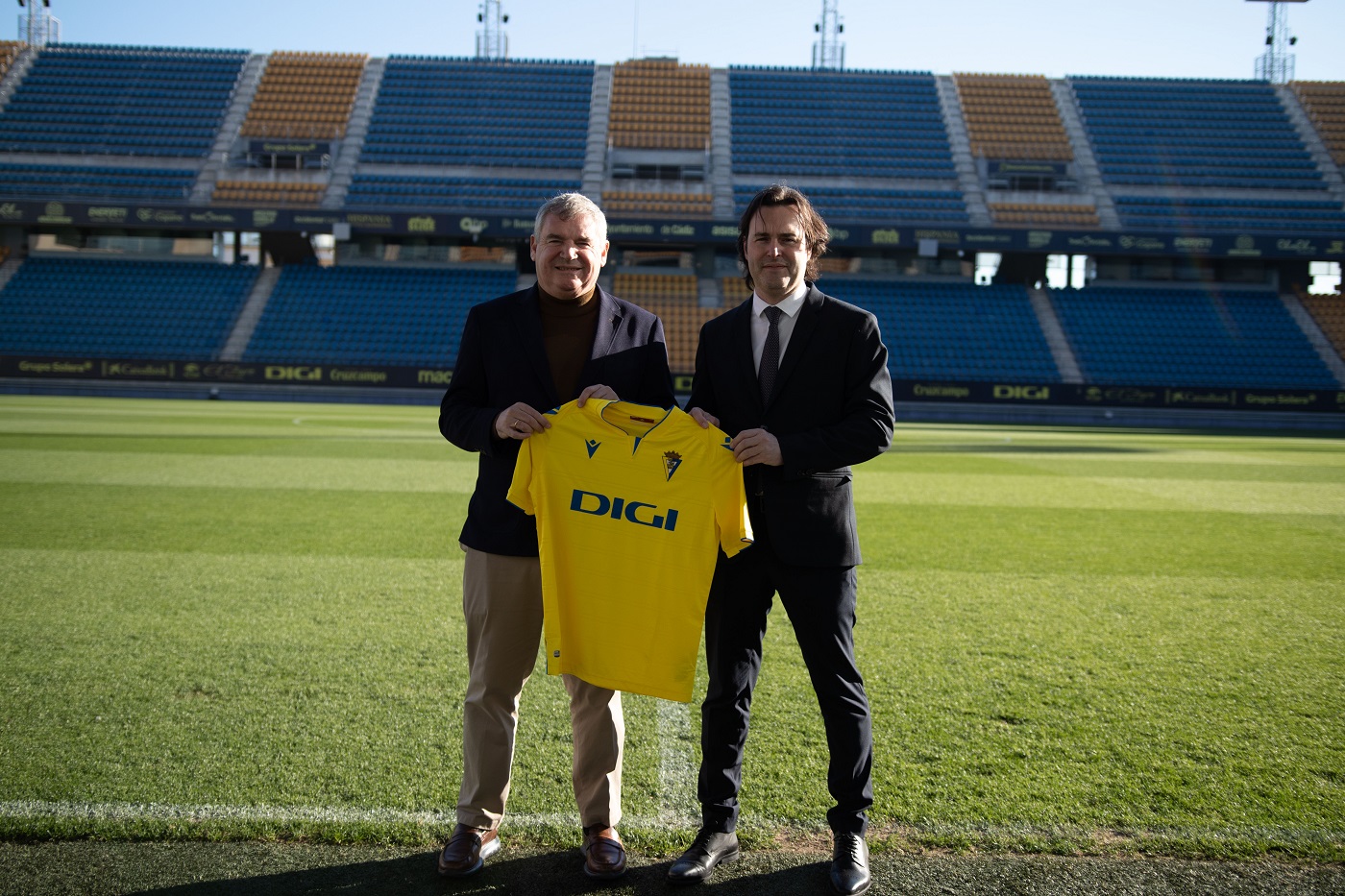 DIGI refuerza su apuesta por el Cádiz CF y se convierte en el Patrocinador Principal del Club