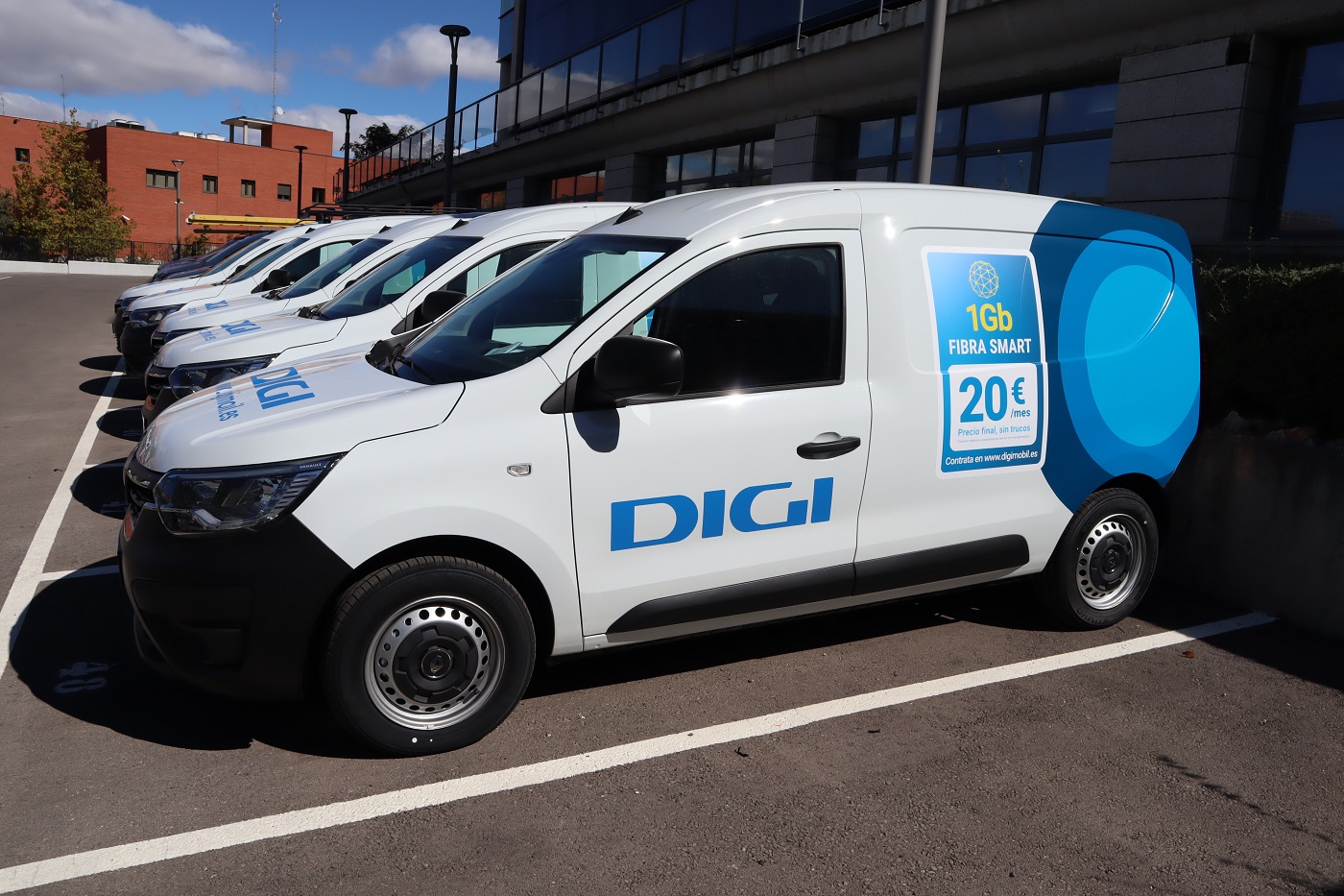 DIGI completa la primera entrega del acuerdo de venta de una parte de su red de fibra óptica en España